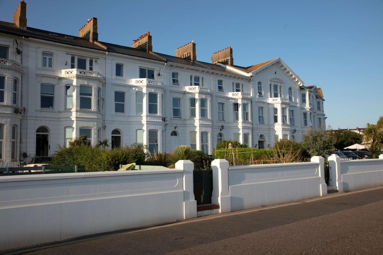 Exmouth Beach Hotel ภายนอก รูปภาพ