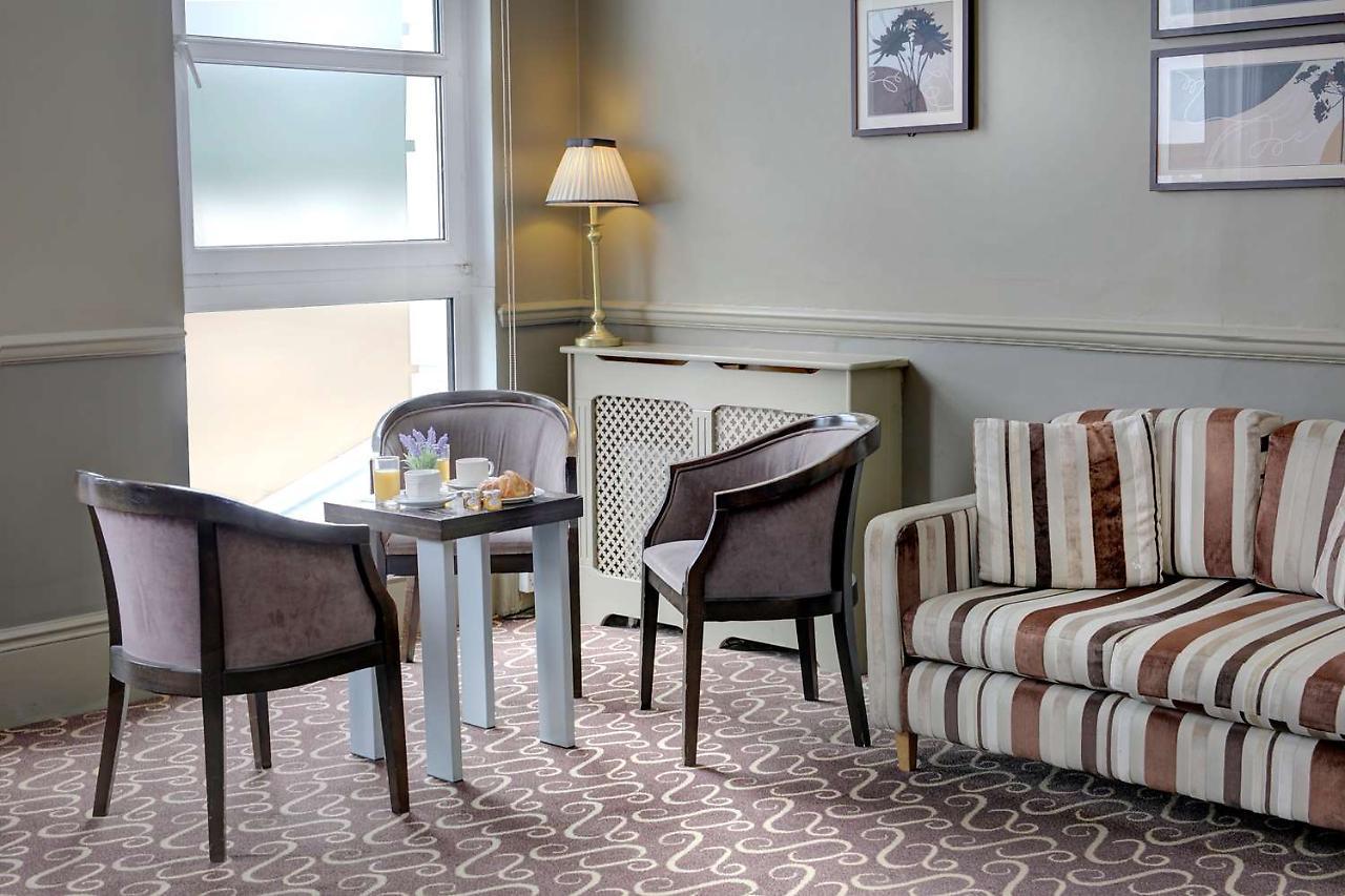 Exmouth Beach Hotel ภายนอก รูปภาพ