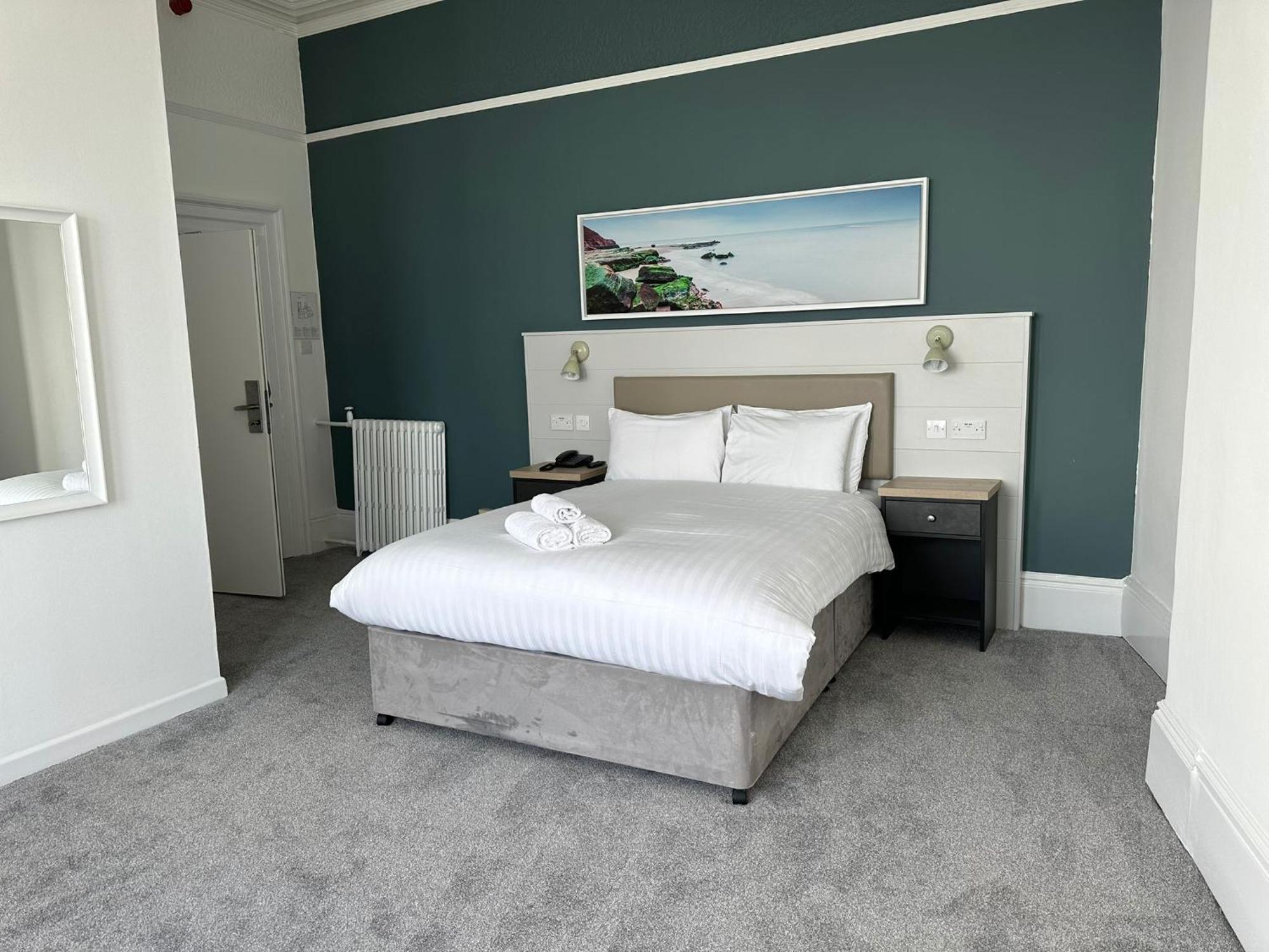Exmouth Beach Hotel ภายนอก รูปภาพ